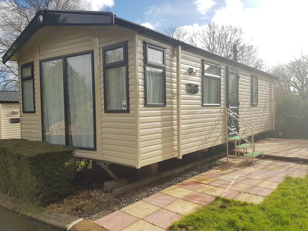 Sunnyglen Holiday Park Saundersfoot Exterior foto